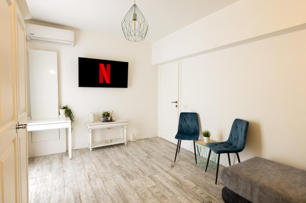 בוקרשט Metropole Apartments Ateneum Residence מראה חיצוני תמונה