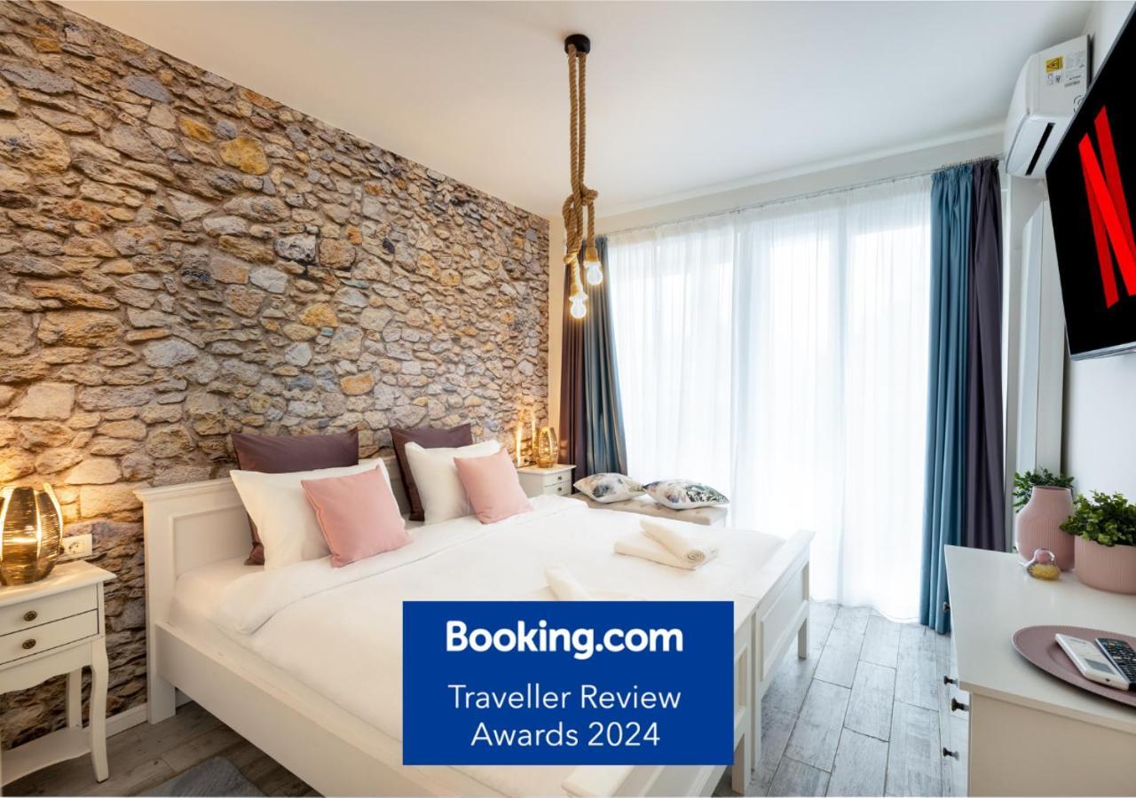 בוקרשט Metropole Apartments Ateneum Residence מראה חיצוני תמונה